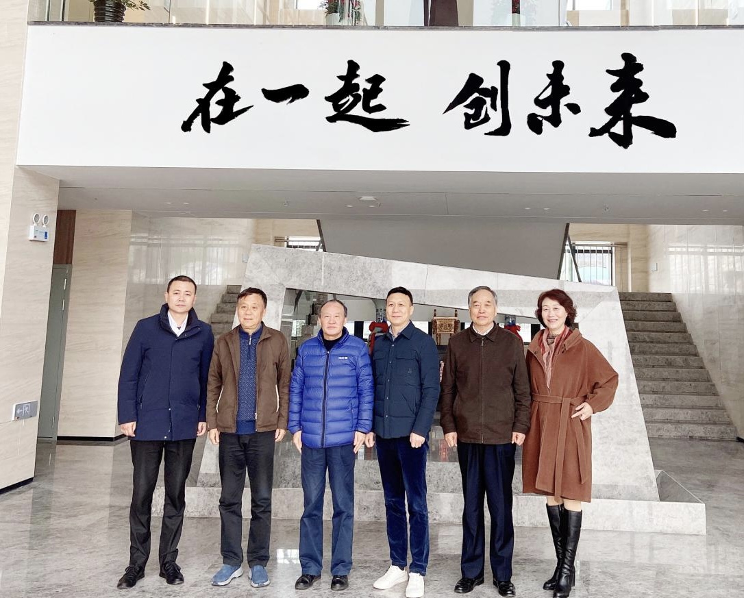 ���չ��I(y��)��(j��ng)��(j��)(li��n)�ϕ�(hu��)�W�Rָ��(d��o)